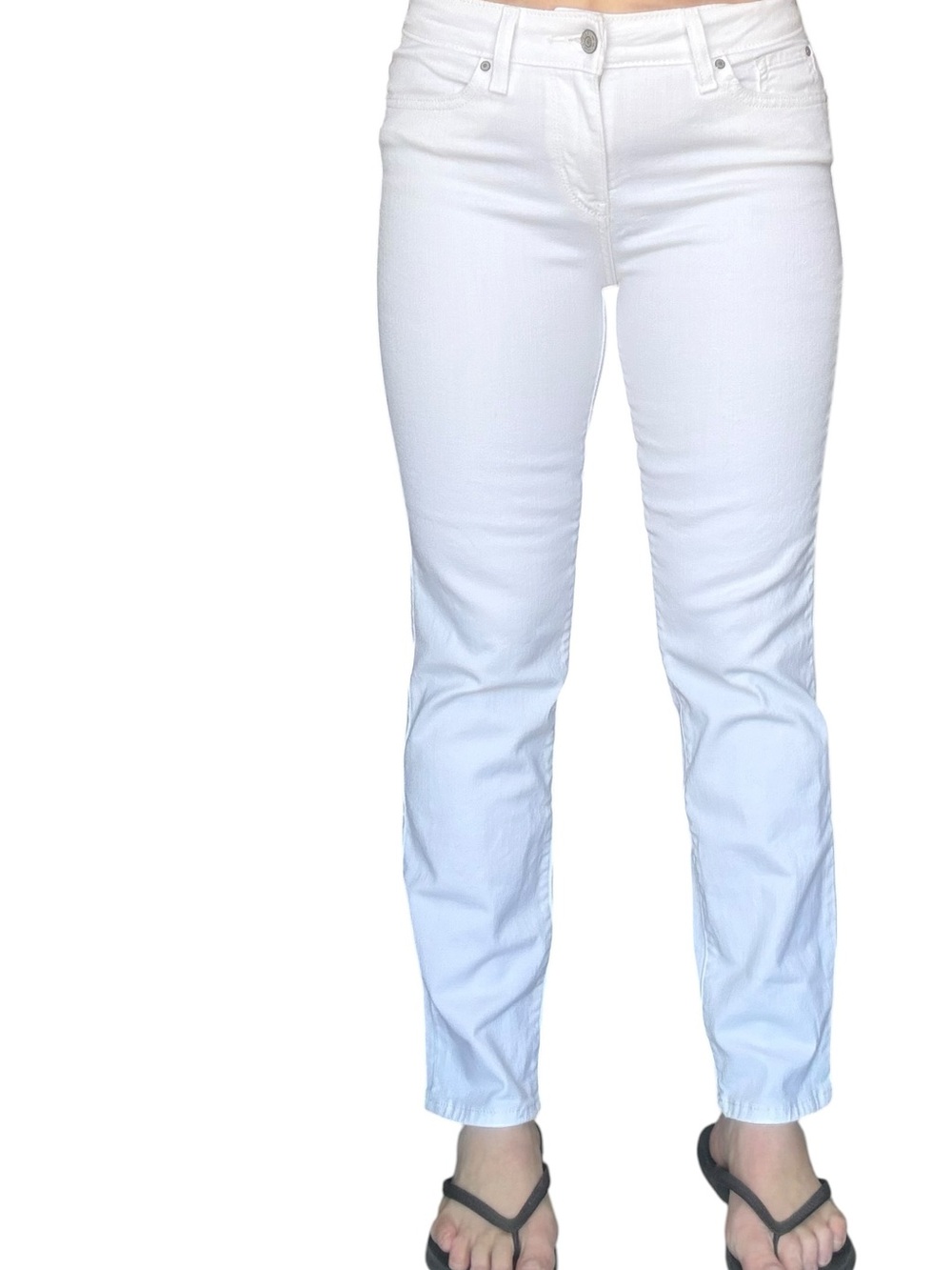 NEW Levi’s Mid-rise Slim Cuffed White Denim Jeans